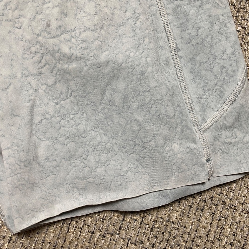 Lululemon bike shorts - Picture 10 of 10